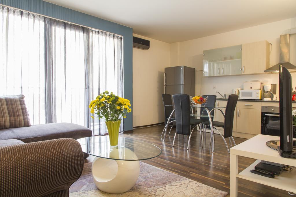 Vitosha Downtown Apartments Sofia Ngoại thất bức ảnh
