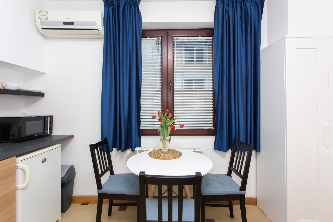 Vitosha Downtown Apartments Sofia Ngoại thất bức ảnh