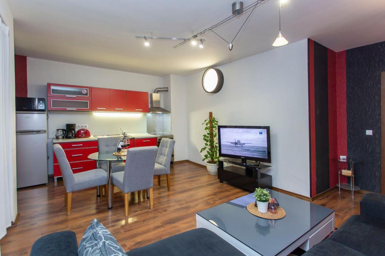 Vitosha Downtown Apartments Sofia Ngoại thất bức ảnh