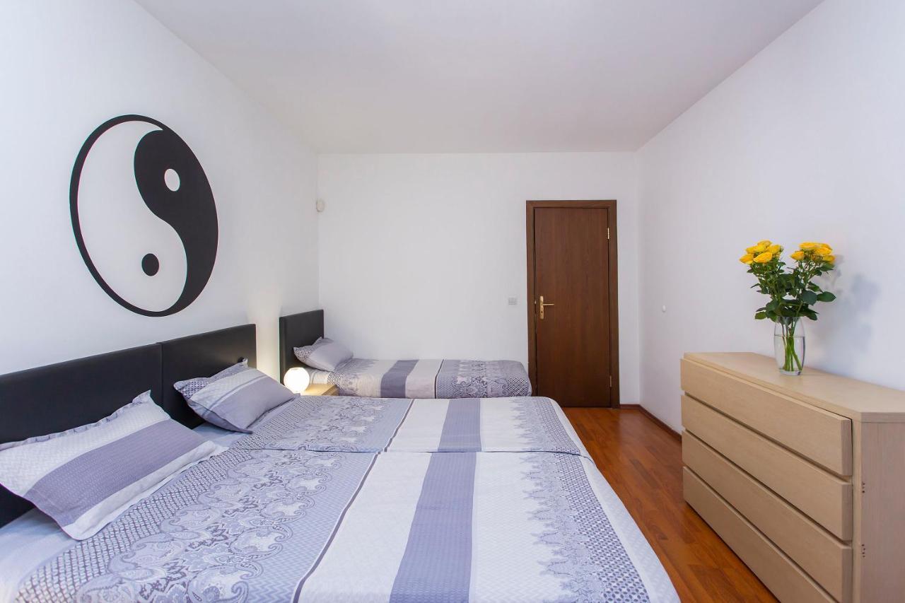 Vitosha Downtown Apartments Sofia Ngoại thất bức ảnh