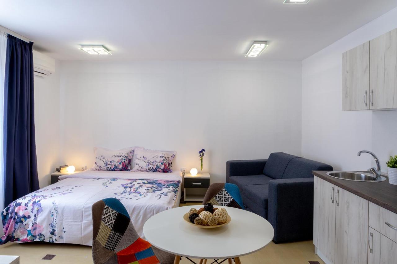 Vitosha Downtown Apartments Sofia Ngoại thất bức ảnh